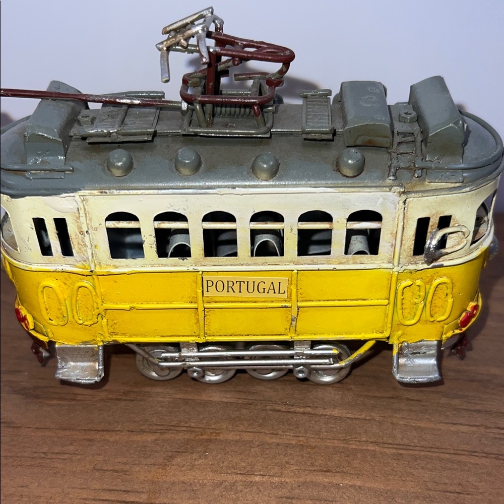 Charming Lisbon, Portugal Miniature Model Tram - Picture 2 of 11